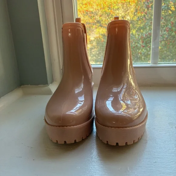 London Fog Women's Wembley Ankle Rain Boots Glossy Blush Pink Size 6 - Picture 6 of 8